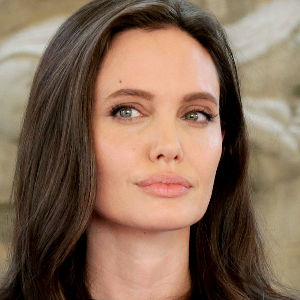Top 10 Celebrities That Are Unexpectedly Spiritual